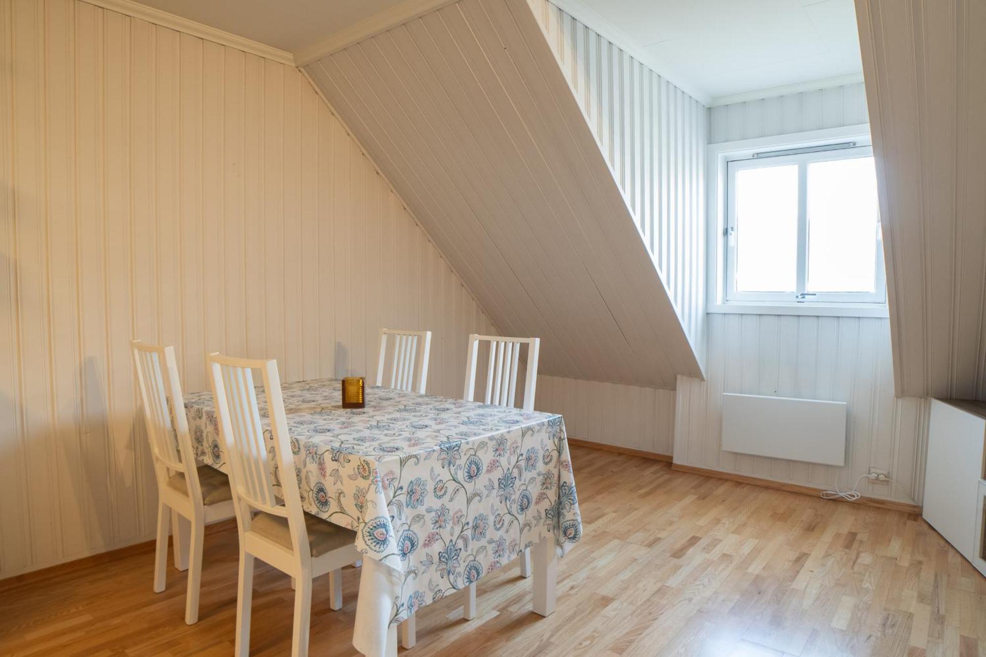2 And 3 Rooms Apartments Тромсе Номер фото